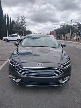 Photo 2 of 7 of 2017 Ford Fusion SE