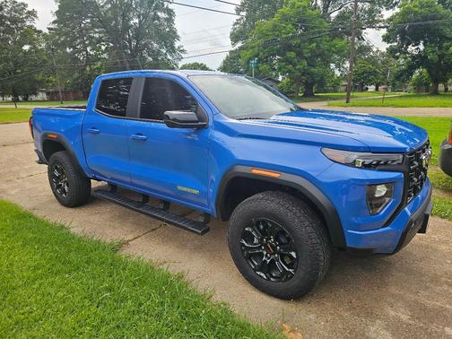 Blue 2025 GMC Canyon 4WD Elevation