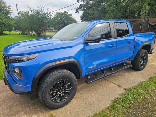 Blue 2025 GMC Canyon 4WD Elevation