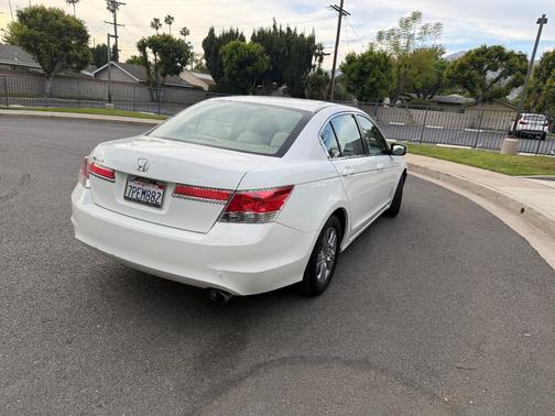 White 2011 Honda Accord LX