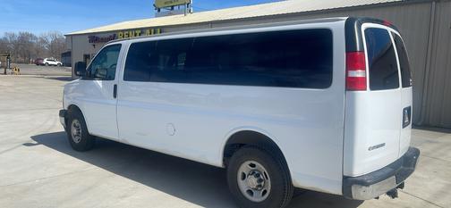 2017 Chevrolet Express 3500 LT