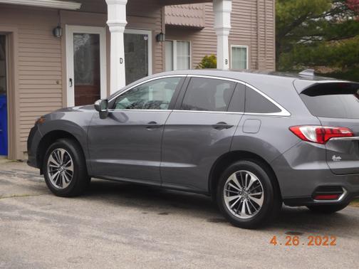 Photo 4 of 23 of 2018 Acura RDX Advance Package