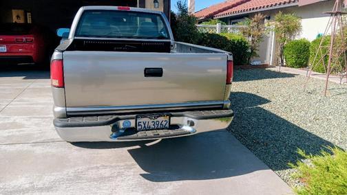 1998 Chevrolet S-10 LS