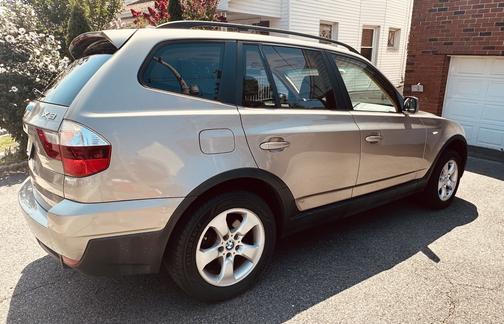 2007 BMW X3 3.0si
