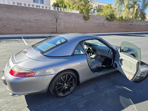 2002 Porsche 911 911 Carrera 4 Cabriolet