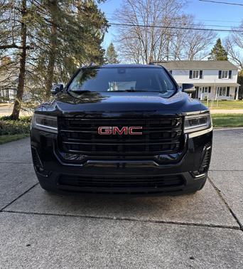 Black 2021 GMC Acadia SLT