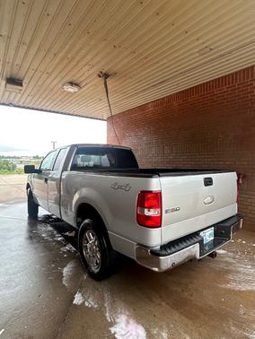 Silver 2006 Ford F-150 XLT SuperCab