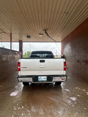 Silver 2006 Ford F-150 XLT SuperCab