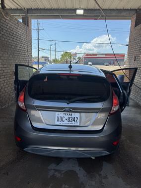 2014 Ford Fiesta SE