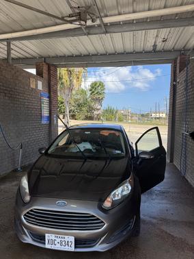 2014 Ford Fiesta SE