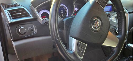 2011 Cadillac SRX Base