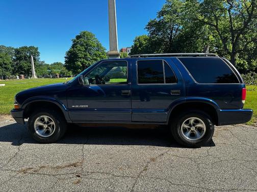 Blue 2002 Chevrolet Blazer LS