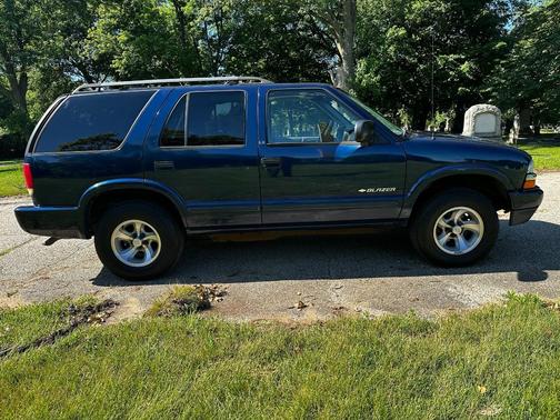 Blue 2002 Chevrolet Blazer LS
