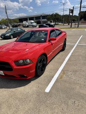 Red 2014 Dodge Charger R/T