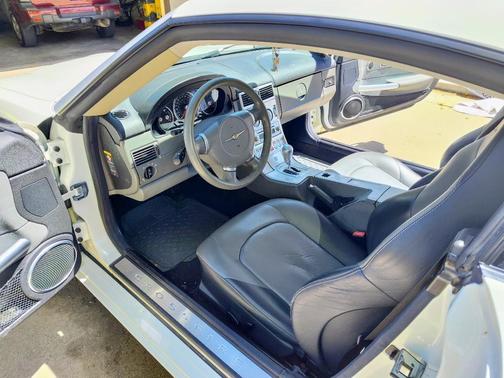 White 2004 Chrysler Crossfire Base