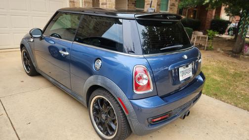 2011 MINI Cooper S Base