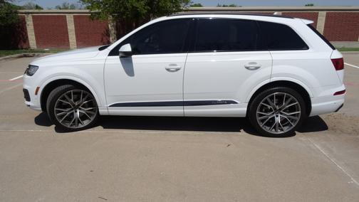 2019 Audi Q7 55 Prestige