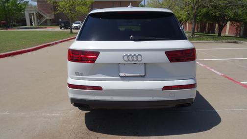 2019 Audi Q7 55 Prestige