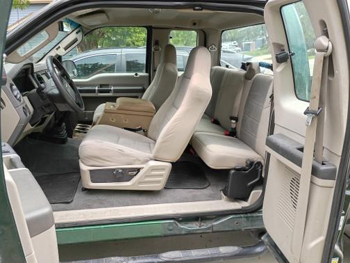 2008 Ford F-250 XL SuperCab Super Duty