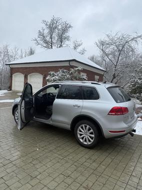 2012 Volkswagen Touareg TDI Executive