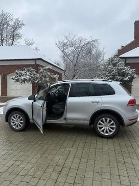 2012 Volkswagen Touareg TDI Executive
