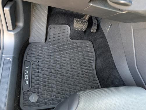 2022 Volkswagen Taos 1.5T SEL