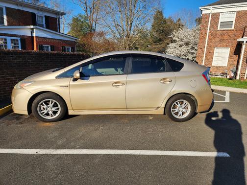 2011 Toyota Prius III