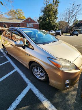 2011 Toyota Prius III
