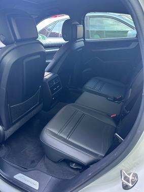 2025 Porsche Cayenne Cayenne