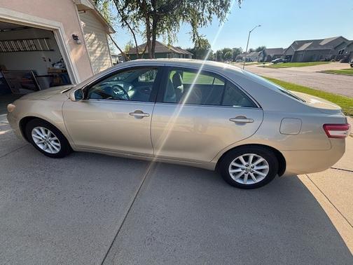 2011 Toyota Camry XLE