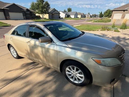 2011 Toyota Camry XLE
