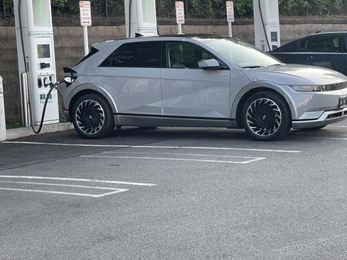 2022 Hyundai IONIQ 5 Limited