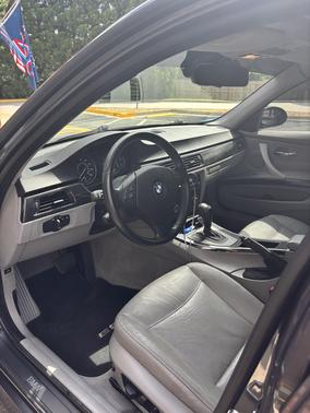 Gray 2008 BMW 328 i