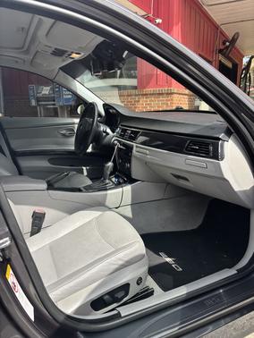 Gray 2008 BMW 328 i