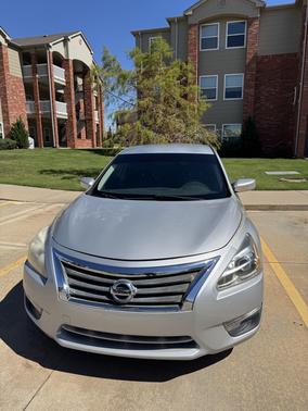 Silver 2013 Nissan Altima 2.5 S