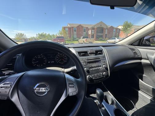 Silver 2013 Nissan Altima 2.5 S