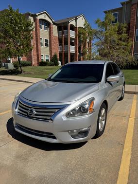 Silver 2013 Nissan Altima 2.5 S