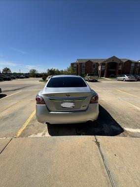 Silver 2013 Nissan Altima 2.5 S