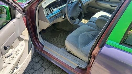 Purple 1996 Ford Crown Victoria LX