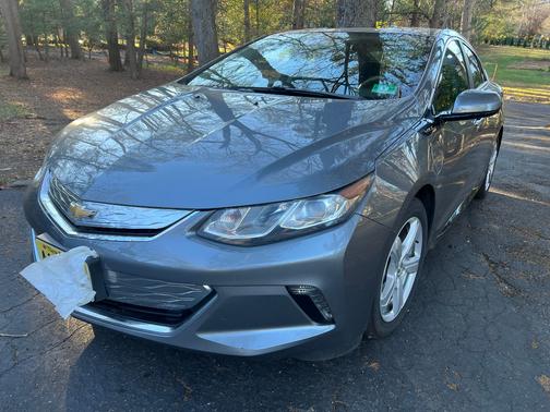 2018 Chevrolet Volt LT