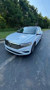 White 2019 Volkswagen Jetta 1.4T SE