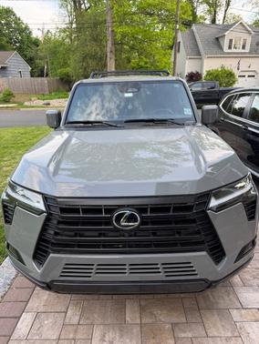 Gray 2025 Lexus GX 550 Luxury+