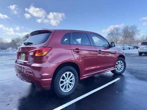 2011 Mitsubishi Outlander Sport ES