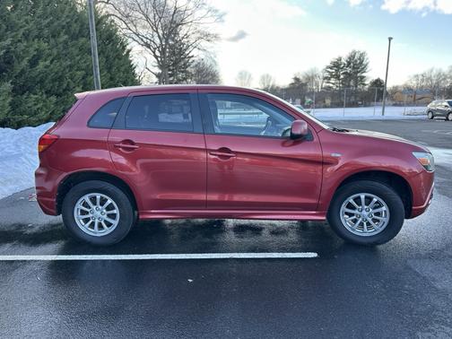 2011 Mitsubishi Outlander Sport ES