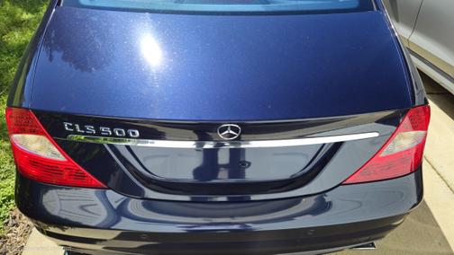 Blue 2006 Mercedes-Benz CLS-Class CLS500