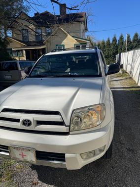 White 2003 Toyota 4Runner SR5