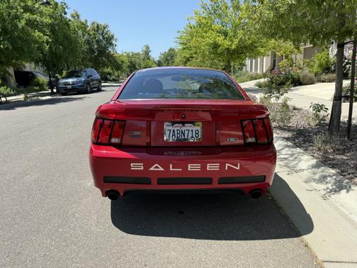 2000 Ford Mustang GT