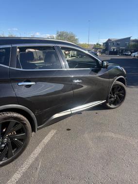 Black 2018 Nissan Murano SL