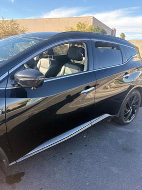 Black 2018 Nissan Murano SL