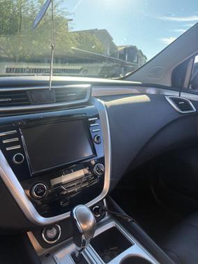 Black 2018 Nissan Murano SL